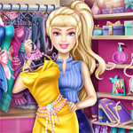 Barbies Closet