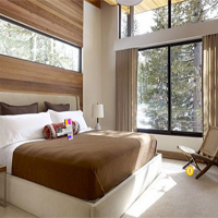 Winter Holiday House Escape